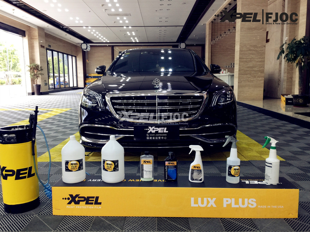 Mercedes-Benz MAYBACH 装贴XPEL-LUX PLUS隐形车衣透明膜